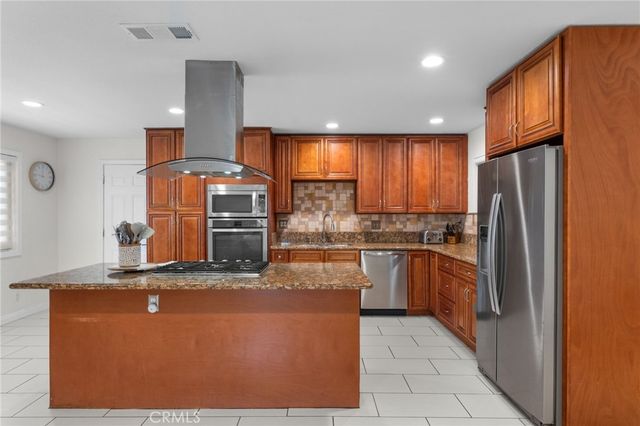 35519 Teja Court, Yucaipa, CA 92399