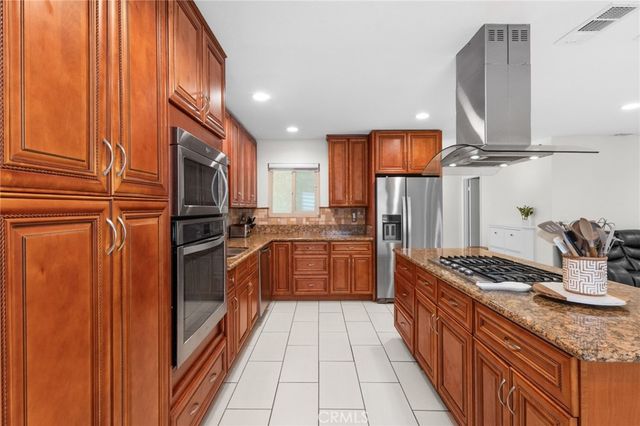 35519 Teja Court, Yucaipa, CA 92399