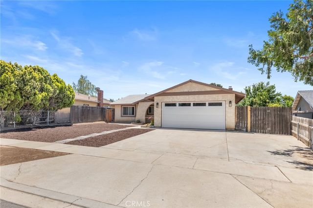 35519 Teja Court, Yucaipa, CA 92399
