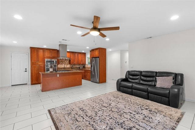 35519 Teja Court, Yucaipa, CA 92399