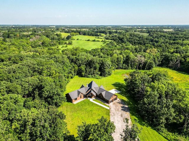 10859 SW Price Road, Lathrop, MO 64465