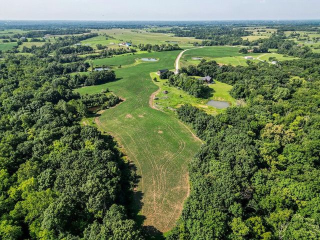 10859 SW Price Road, Lathrop, MO 64465