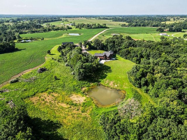 10859 SW Price Road, Lathrop, MO 64465