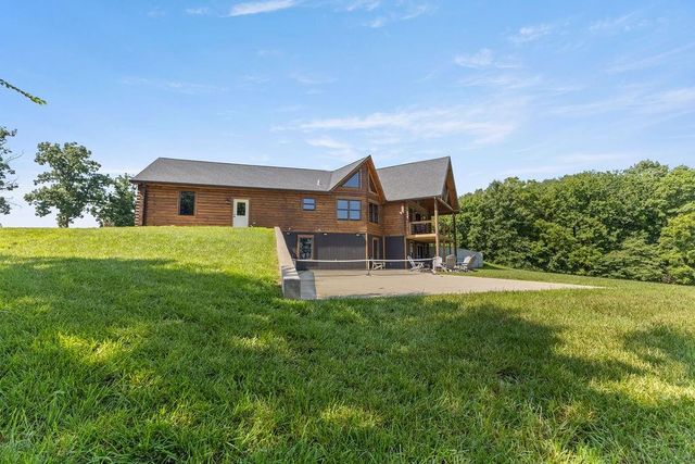 10859 SW Price Road, Lathrop, MO 64465