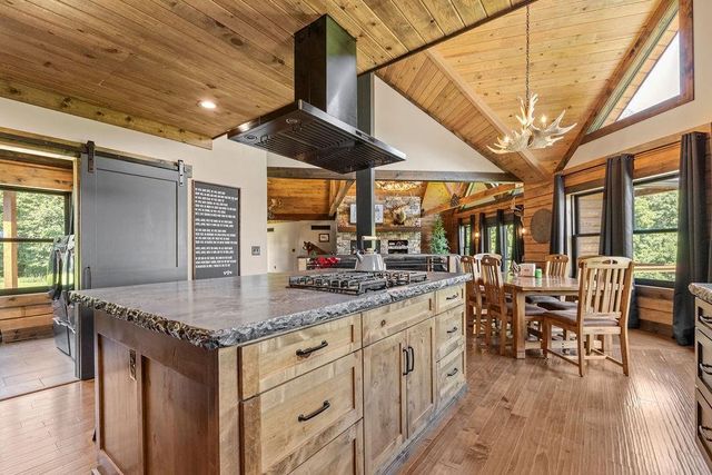 10859 SW Price Road, Lathrop, MO 64465