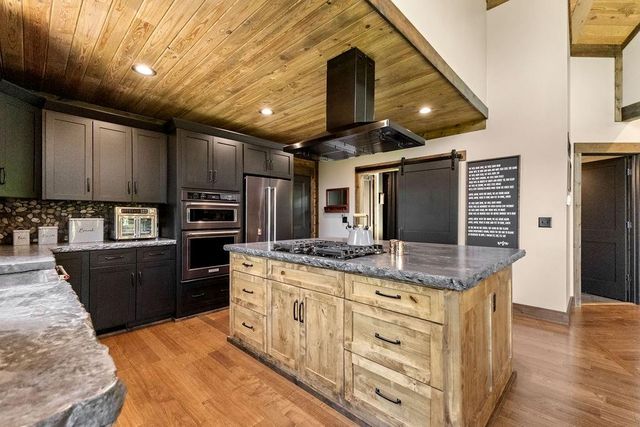 10859 SW Price Road, Lathrop, MO 64465