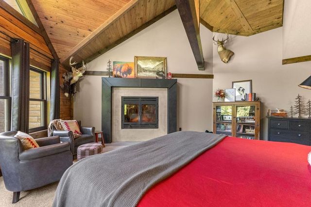 10859 SW Price Road, Lathrop, MO 64465