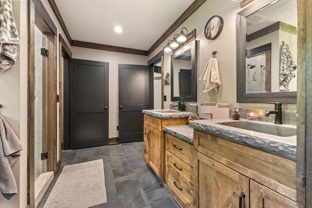 10859 SW Price Road, Lathrop, MO 64465