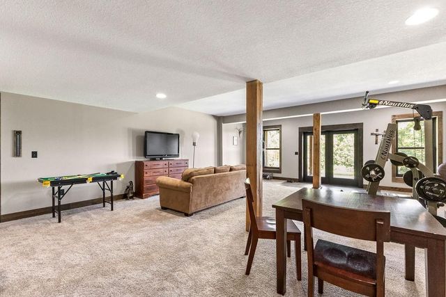 10859 SW Price Road, Lathrop, MO 64465