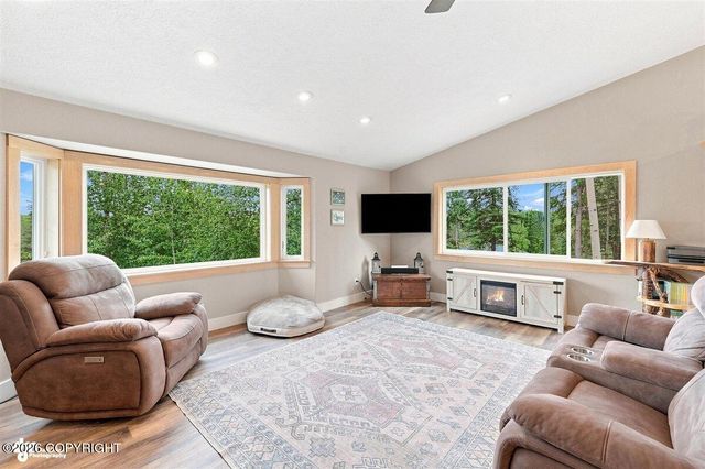 36721 St Theresa Road, Soldotna, AK 99669