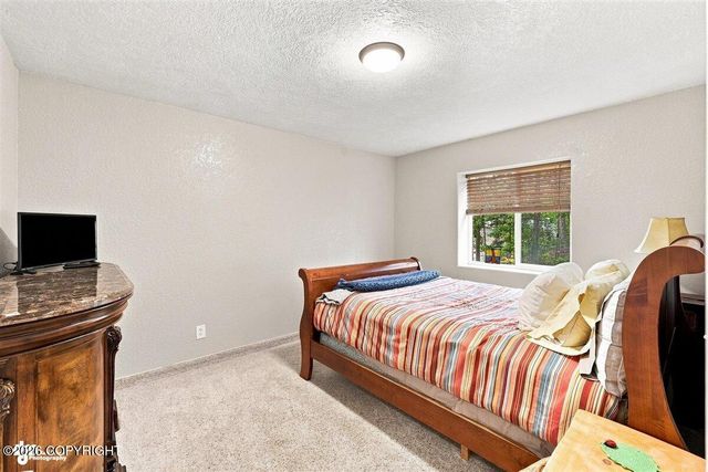 36721 St Theresa Road, Soldotna, AK 99669