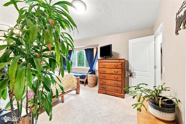 36721 St Theresa Road, Soldotna, AK 99669