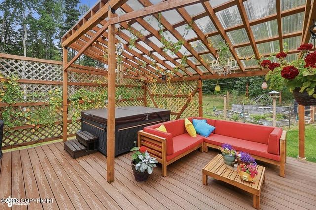 36721 St Theresa Road, Soldotna, AK 99669