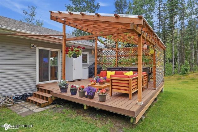 36721 St Theresa Road, Soldotna, AK 99669