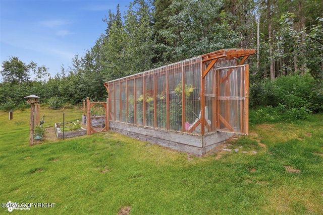 36721 St Theresa Road, Soldotna, AK 99669