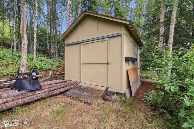 36721 St Theresa Road, Soldotna, AK 99669