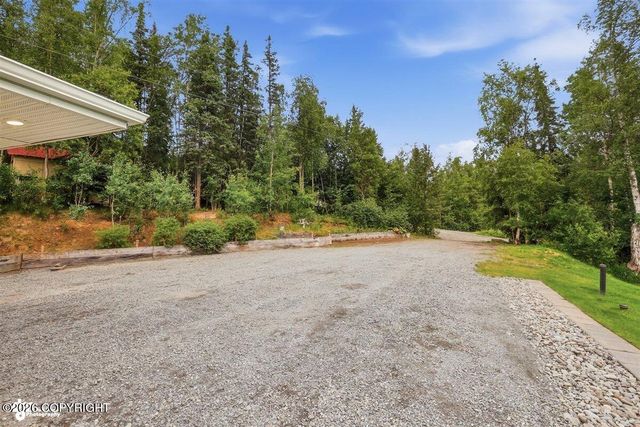 36721 St Theresa Road, Soldotna, AK 99669