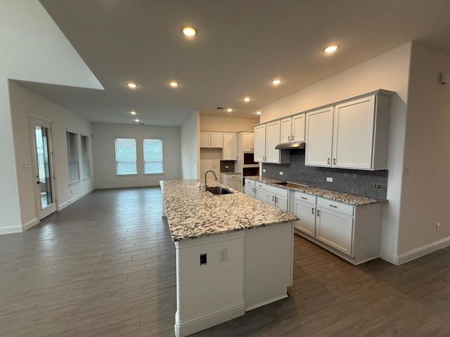 7802 Wayman Pass, Fulshear, TX 77441