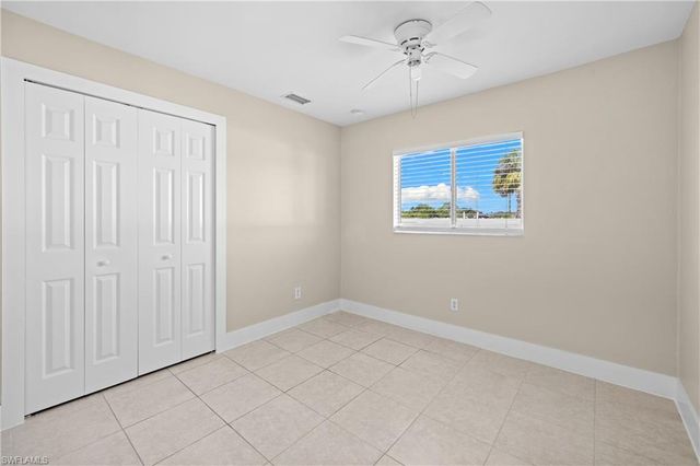 909 Jaguar BLVD, Lehigh Acres, FL 33974
