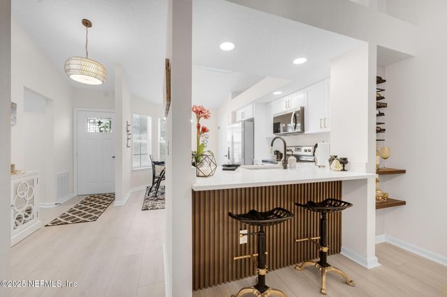 2466 WATTLE TREE Road E, Jacksonville, FL 32246