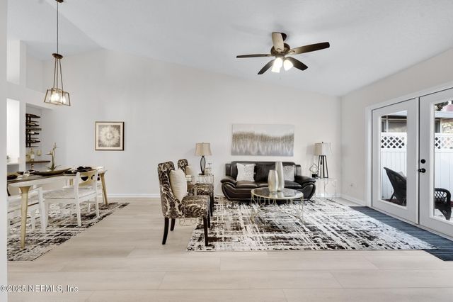 2466 WATTLE TREE Road E, Jacksonville, FL 32246