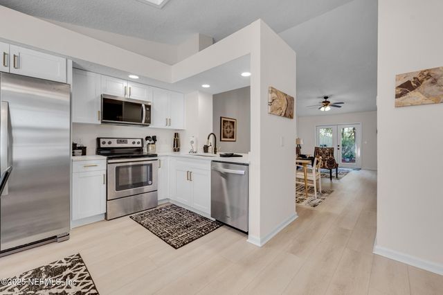 2466 WATTLE TREE Road E, Jacksonville, FL 32246