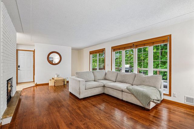 17425 Java Court N, Lakeville, MN 55044