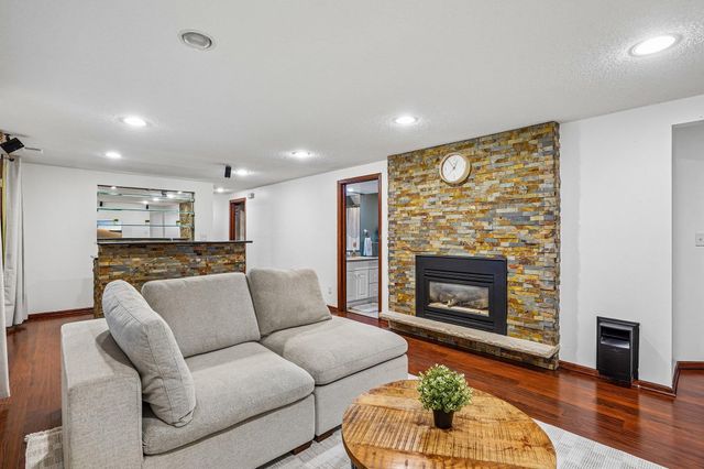 17425 Java Court N, Lakeville, MN 55044