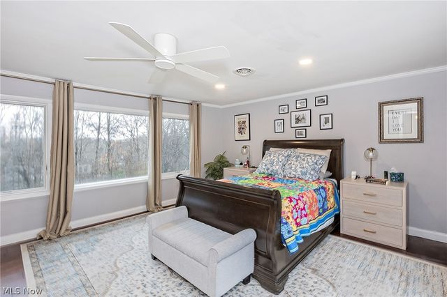 20 Kenton Road, Chagrin Falls, OH 44022