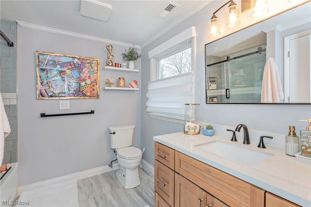 20 Kenton Road, Chagrin Falls, OH 44022