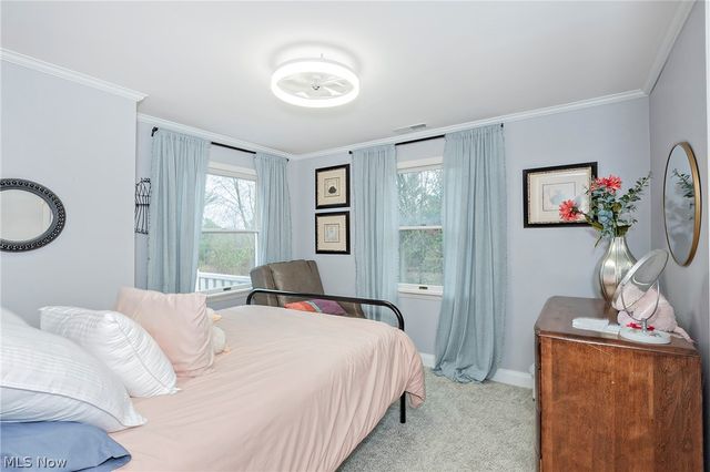 20 Kenton Road, Chagrin Falls, OH 44022