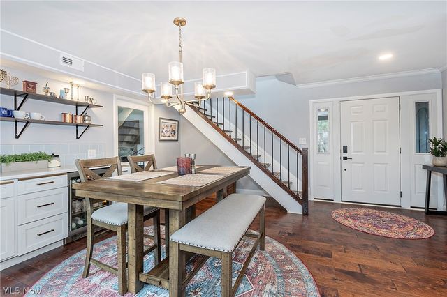 20 Kenton Road, Chagrin Falls, OH 44022