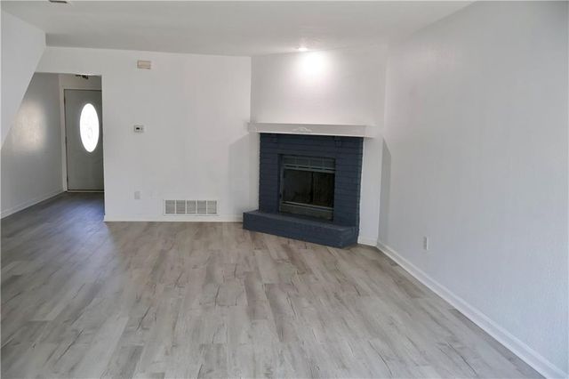 706 Cedar Drive B, Warrensburg, MO 64093