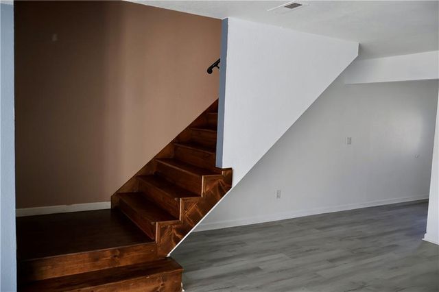 706 Cedar Drive B, Warrensburg, MO 64093