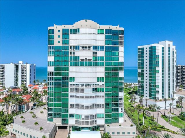 3971 Gulf Shore BLVD N 401, Naples, FL 34103