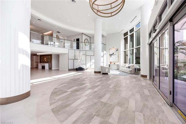3971 Gulf Shore BLVD N 401, Naples, FL 34103
