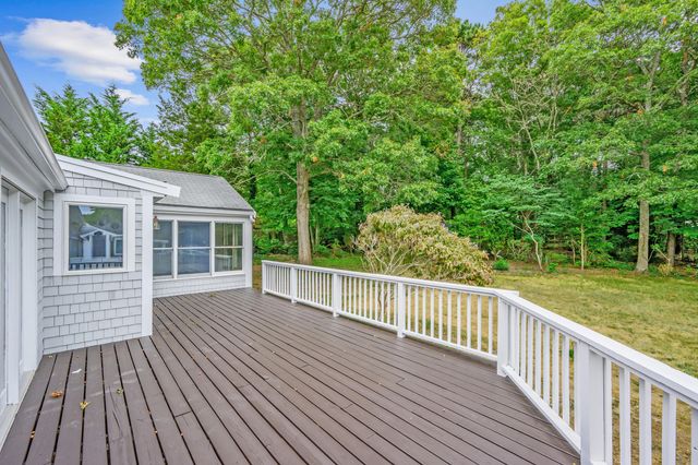 296 Buckskin Path, Centerville, MA 02632