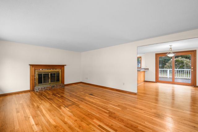 296 Buckskin Path, Centerville, MA 02632