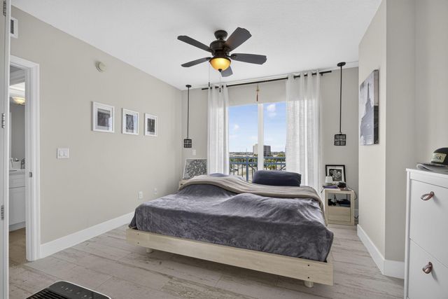 403 S Sapodilla Avenue 502, West Palm Beach, FL 33401