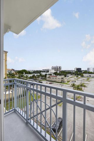 403 S Sapodilla Avenue 502, West Palm Beach, FL 33401