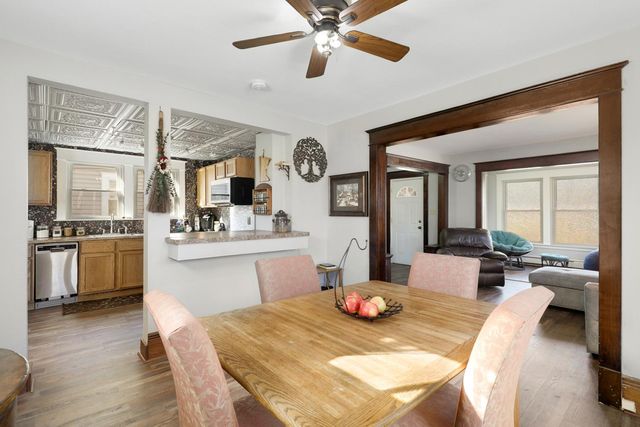 1320 Edgerton Street, Saint Paul, MN 55130