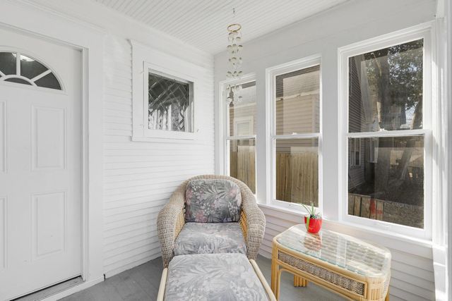 1320 Edgerton Street, Saint Paul, MN 55130