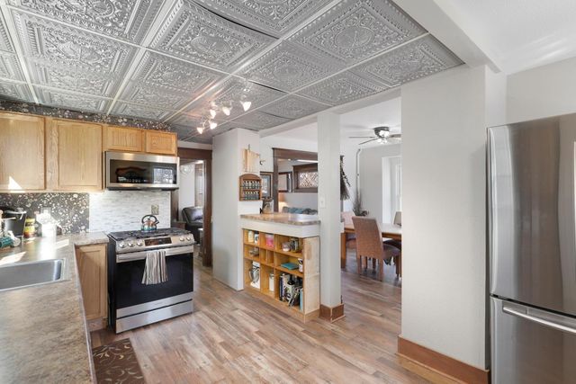 1320 Edgerton Street, Saint Paul, MN 55130