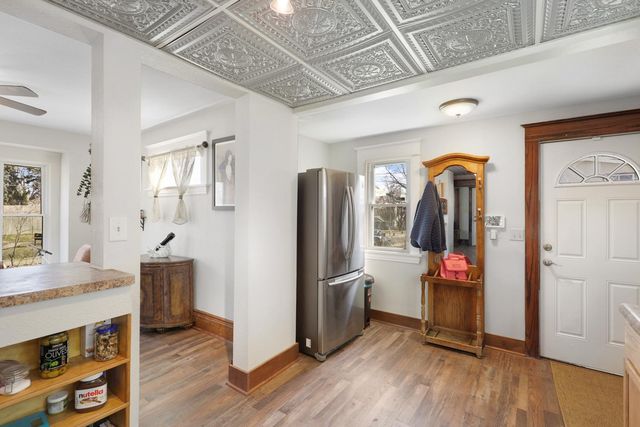 1320 Edgerton Street, Saint Paul, MN 55130