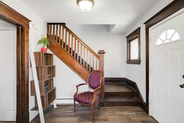 1320 Edgerton Street, Saint Paul, MN 55130