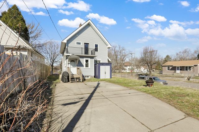 1320 Edgerton Street, Saint Paul, MN 55130