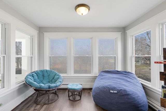 1320 Edgerton Street, Saint Paul, MN 55130