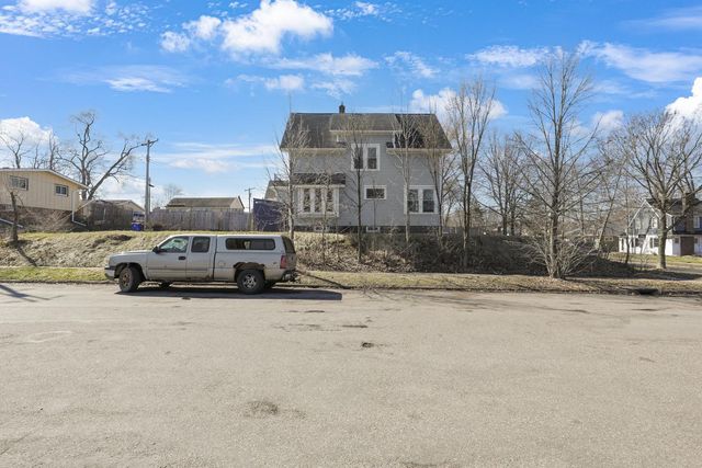 1320 Edgerton Street, Saint Paul, MN 55130