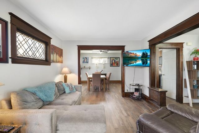 1320 Edgerton Street, Saint Paul, MN 55130