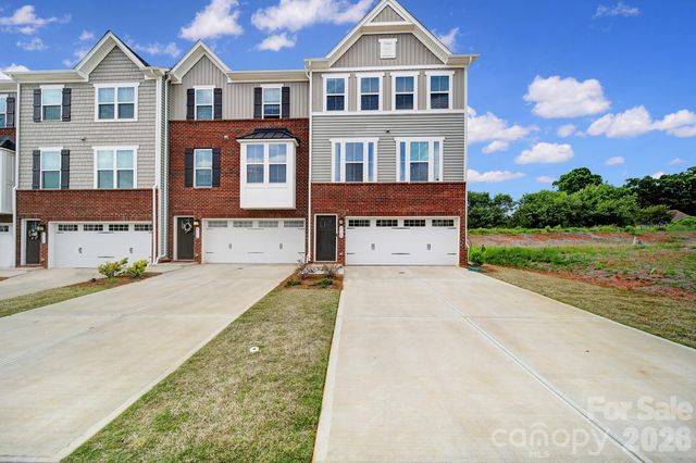 2528 Grantham Place Drive, Fort Mill, SC 29715